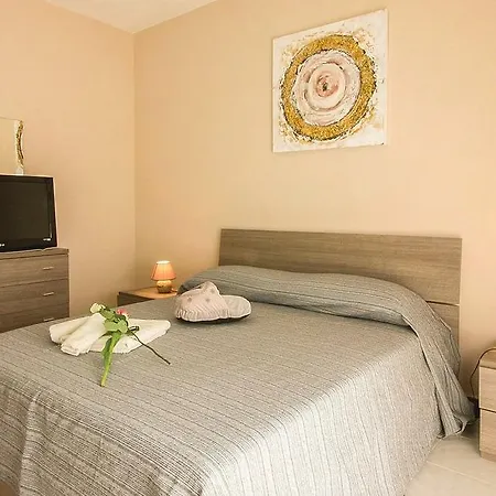 Maddalena 4*